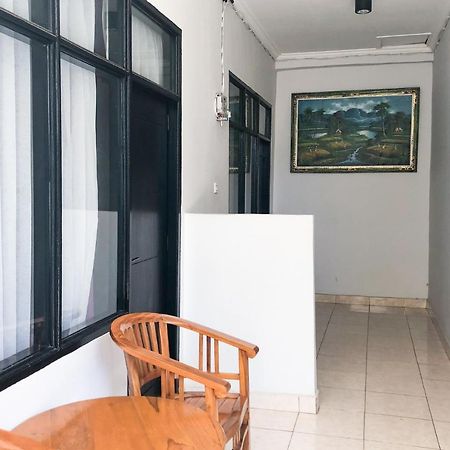 จาฮายา อาเดรียน เนียร์ โคโมโดแอร์พอร์ต Hotel ลาบวนบาโจ ภายนอก รูปภาพ