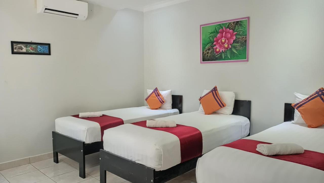 จาฮายา อาเดรียน เนียร์ โคโมโดแอร์พอร์ต Hotel ลาบวนบาโจ ภายนอก รูปภาพ