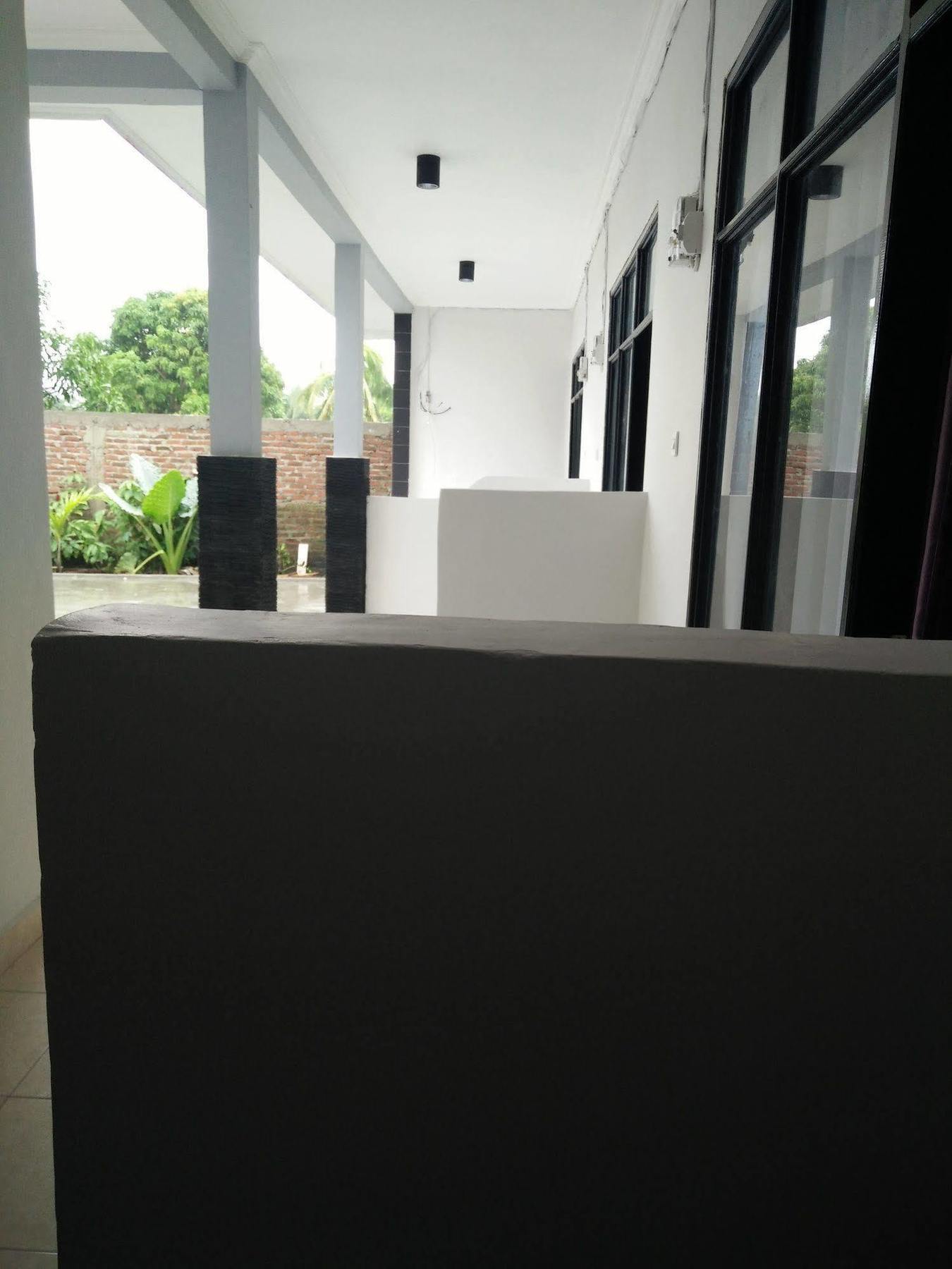 จาฮายา อาเดรียน เนียร์ โคโมโดแอร์พอร์ต Hotel ลาบวนบาโจ ภายนอก รูปภาพ