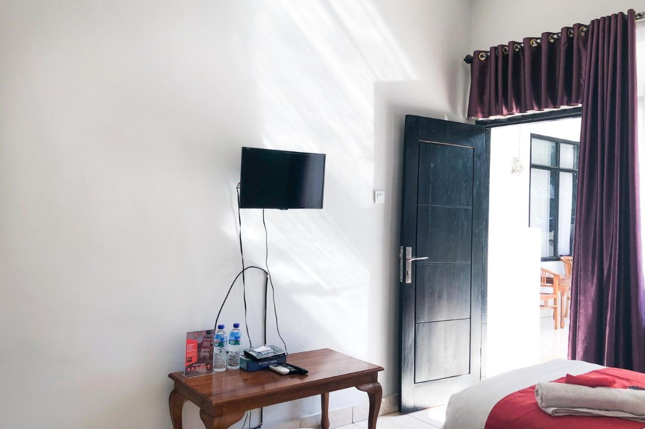 จาฮายา อาเดรียน เนียร์ โคโมโดแอร์พอร์ต Hotel ลาบวนบาโจ ภายนอก รูปภาพ